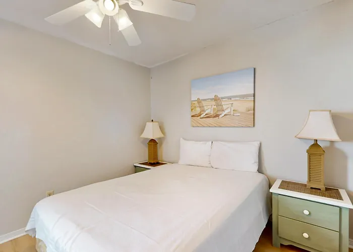 Apartment Ocean Reef 801 *